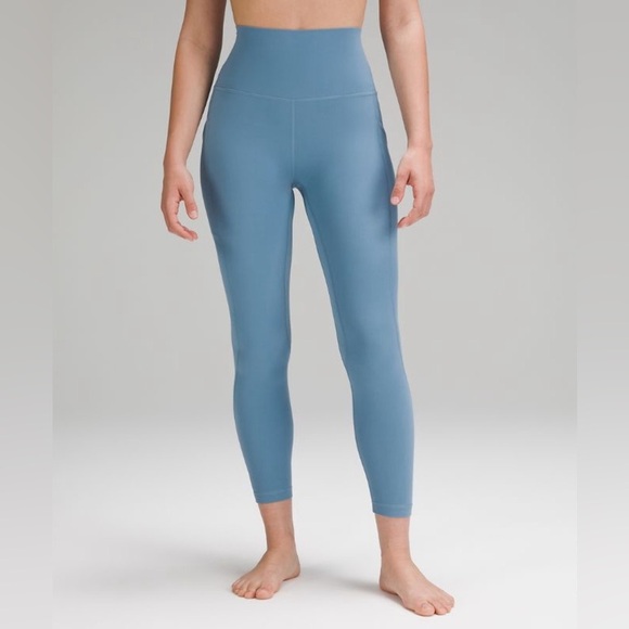 lululemon athletica Pants - Lululemon Wunder Train High-Rise Pockets Leggings 23”